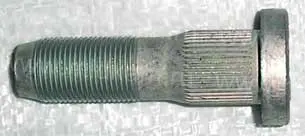 Болт зад/перед.колеса К-43114,4326 М20х1,5х72 (со шлицами, н/обр.)