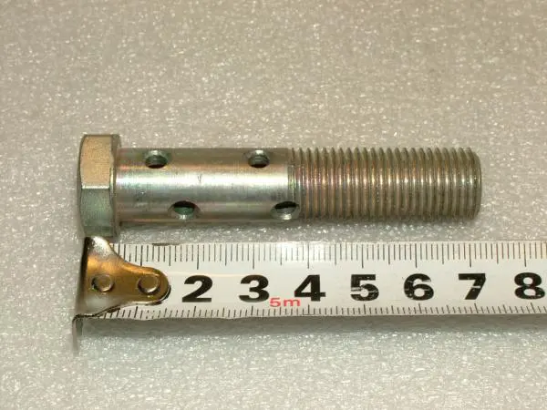 Болт 14х65,5х1,5 (топливный)